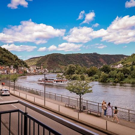 Moselpromenade Villa Moselufer, Panorama&Burg Cochem Blick, Netflix, Balkon Exterior foto